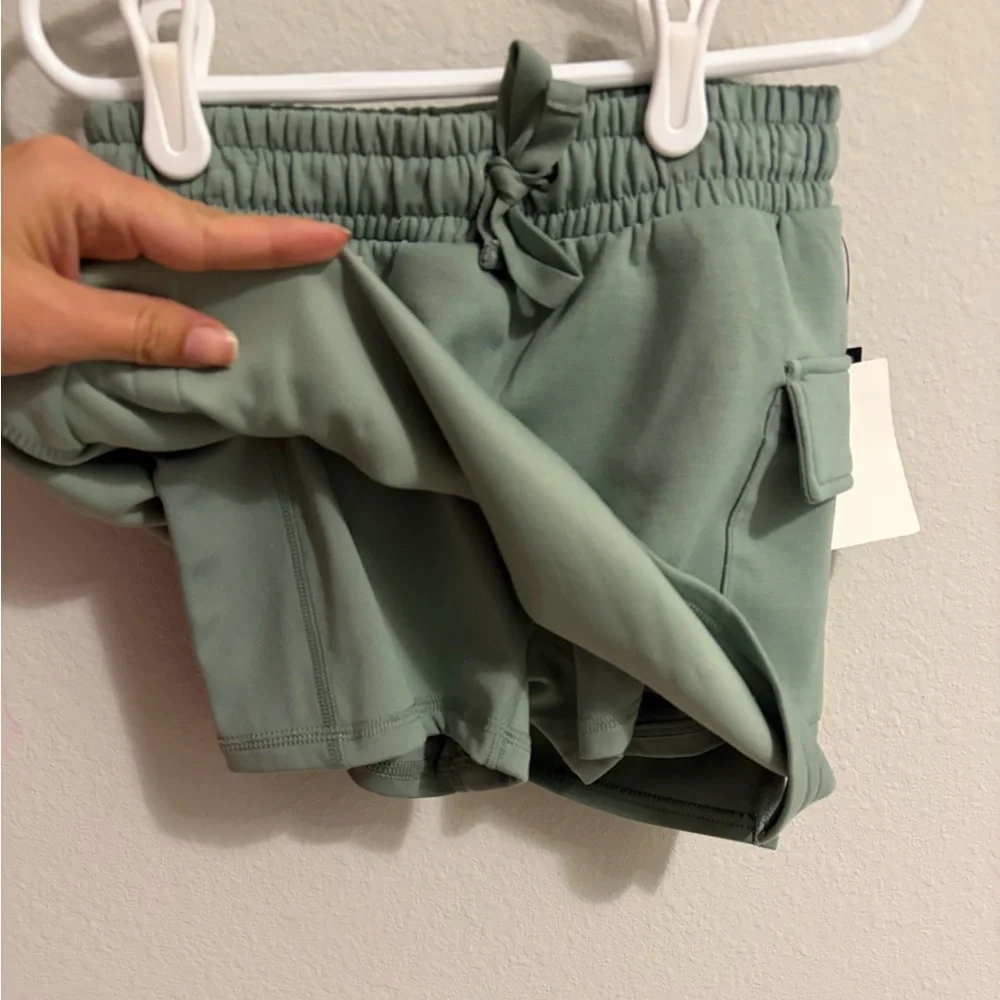 2-Piece Girls Sports Set - Picture 6 of 6